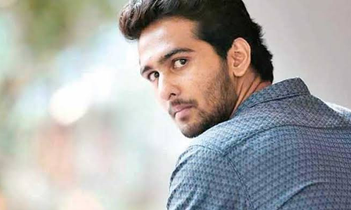 ഷെയിൻ നിഗം ചിത്രം പരാക്രമം ടൈറ്റിൽ പോസ്റ്റർ പൃഥ്വിരാജ് റിലീസ്‌ചെയ്തു