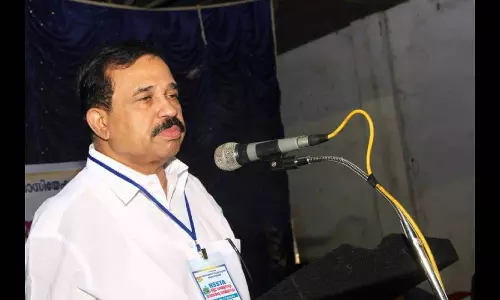 കെഎന്‍എ ഖാദറിനെ സ്ഥാനാര്‍ത്ഥിയാക്കിയത് കുഞ്ഞാലിക്കുട്ടിയുടെ കടുത്ത സമ്മര്‍ദ്ദം മറികടന്ന്