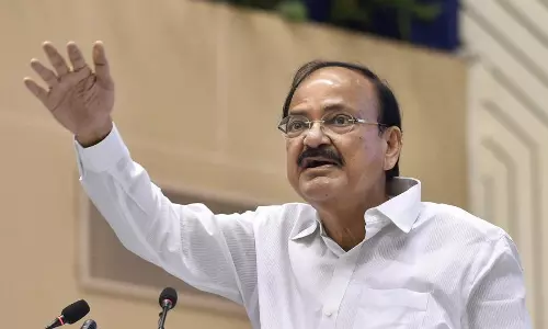 പുരാതന ഇന്ത്യയില്‍ ദുര്‍ഗ പ്രതിരോധമന്ത്രിയും ലക്ഷ്മി ധനകാര്യമന്ത്രിയുമായിരുന്നു: ഉപരാഷ്ട്രപതി