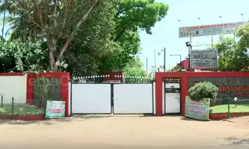 വെള്ളപ്പൊക്കത്തേക്കാള്‍ ഗുരുതരം രാസ അപകടങ്ങള്‍