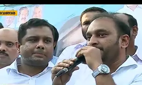 വേങ്ങരയില് യൂത്ത് ലീഗിന്റെ റാലി വേങ്ങരയില് യൂത്ത് ലീഗിന്റെ റാലി