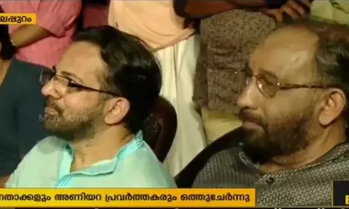 നിളാ പരപ്പിൽ വീണ്ടും ഒരു തമ്പ്...വെളിച്ചവും കാണികളും കൂടാരവും ഒരിക്കൽ കൂടി ഒരുങ്ങി