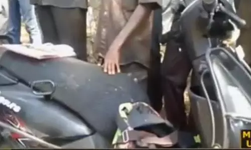 കൊല്ലത്ത് കെഎസ്ആര്‍ടിസി സ്‌കൂട്ടറിലിടിച്ച് മൂന്ന് മരണം