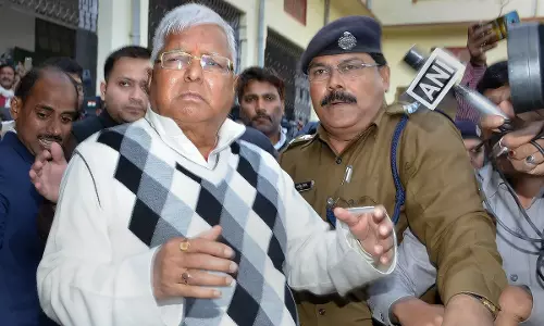 കാലിത്തീറ്റ കുംഭകോണം: നാലാമത്തെ കേസിലും ലാലു പ്രസാദ് കുറ്റക്കാരന് കാലിത്തീറ്റ കുംഭകോണം: നാലാമത്തെ കേസിലും ലാലു പ്രസാദ് കുറ്റക്കാരന്