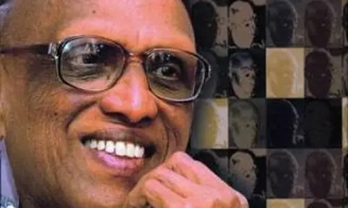 എം സുകുമാരന് സാംസ്കാരിക കേരളത്തിന്റെ അന്ത്യാഞ്ജലി