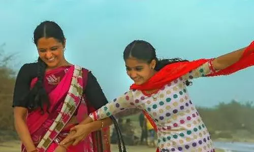 കെ.ആര്‍ നാരായണനെ അധിക്ഷേപിച്ചു;  ഉദാഹരണം സുജാതക്കെതിരെ പരാതി