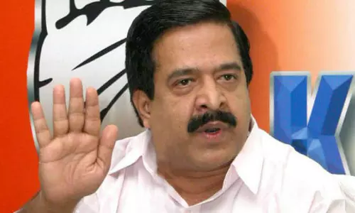 രാഷ്ട്രീയ പ്രേരിതമെന്ന് ചെന്നിത്തല