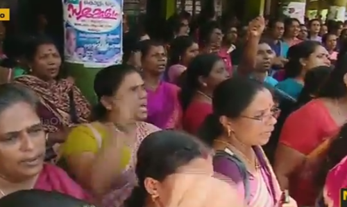 ഓണറേറിയം തടഞ്ഞുവച്ച്‌  അംഗനവാടി വര്‍ക്കര്‍മാരോട്‌ ഐസിഡിഎസ്‌ ഉദ്യോഗസ്ഥര്‍ പക വീട്ടുന്നതായി പരാതി