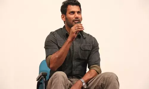 നടന്‍ വിശാലിന്‍റെ ഓഫീസില്‍ ജിഎസ്‍ടി ഉദ്യോഗസ്ഥരുടെ റെയ്ഡ്