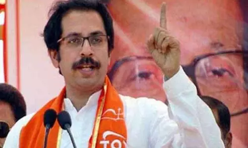 ഇന്ത്യ ഹിന്ദുക്കളുടേതാണെന്നും മുസ്ലിംകള്ക്ക് അമ്പതിലേറെ രാഷ്ട്രങ്ങളുണ്ടെന്നും ശിവസേന ഇന്ത്യ ഹിന്ദുക്കളുടേതാണെന്നും മുസ്ലിംകള്ക്ക് അമ്പതിലേറെ രാഷ്ട്രങ്ങളുണ്ടെന്നും ശിവസേന