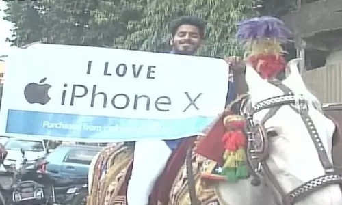 ഐ ഫോണ്‍ X സ്വന്തമാക്കാന്‍ യുവാവ് പോയതിങ്ങനെ..