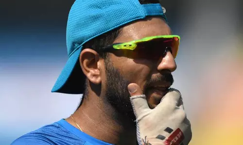 രഞ്ജി ഉപേക്ഷിച്ച് യുവരാജിന്റെ പരിശീലനത്തില് ബിസിസിഐക്ക് എതിര്പ്പ് രഞ്ജി ഉപേക്ഷിച്ച് യുവരാജിന്റെ പരിശീലനത്തില് ബിസിസിഐക്ക് എതിര്പ്പ്