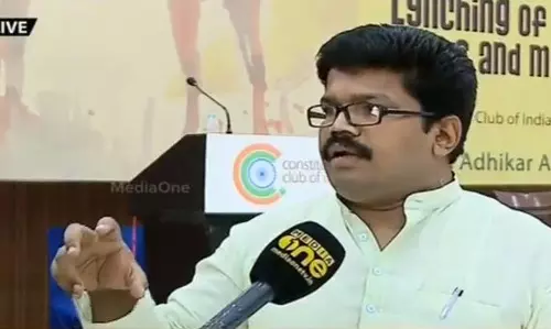 രാജസ്ഥാനില് പശു സംരക്ഷകരുടെ ആക്രമങ്ങളെ സര്ക്കാര് സഹായിക്കുന്നുവെന്ന് വസ്തുതാ അന്വേഷണ റിപ്പോര്ട്ട് രാജസ്ഥാനില് പശു സംരക്ഷകരുടെ ആക്രമങ്ങളെ സര്ക്കാര് സഹായിക്കുന്നുവെന്ന് വസ്തുതാ അന്വേഷണ റിപ്പോര്ട്ട്