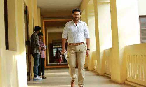 കുടുംബ പ്രേക്ഷകർക്ക് ക്രിസ്മസ് വിരുന്നൊരുക്കാൻ മമ്മൂട്ടിയുടെ മാസ്റ്റർപീസ് കുടുംബ പ്രേക്ഷകർക്ക് ക്രിസ്മസ് വിരുന്നൊരുക്കാൻ മമ്മൂട്ടിയുടെ മാസ്റ്റർപീസ്