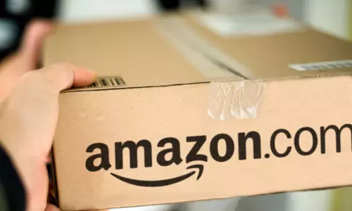 ആമസോണ്‍ ഷോപ്പിംഗിനും ആധാര്‍ നിര്‍ബന്ധമാക്കുന്നു