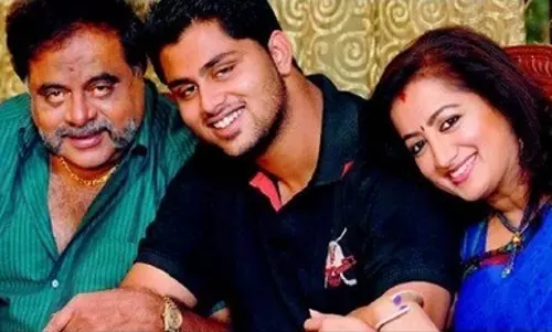 സുമലതയുടെ മകന്‍ സിനിമയിലേക്ക്