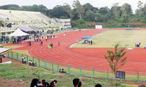 ദേശീയ സീനിയര് സ്കൂള് അത്ലറ്റിക് മീറ്റില് കേരളത്തിന് നിറംമങ്ങിയ തുടക്കം ദേശീയ സീനിയര് സ്കൂള് അത്ലറ്റിക് മീറ്റില് കേരളത്തിന് നിറംമങ്ങിയ തുടക്കം