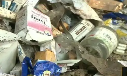 ആലപ്പുഴയില്‍ മാലിന്യം കൈകാര്യം ചെയ്യുന്നത് അശ്രദ്ധമായി; മാലിന്യക്കൂമ്പാരത്തിന് തീപിടിച്ചു