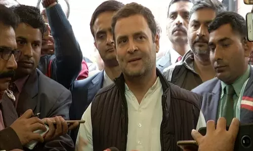 നുണകളെ സ്നേഹം കൊണ്ട് കീഴ്പ്പെടുത്താമെന്ന് ഗുജറാത്ത് ജനത മോദിയെ പഠിപ്പിച്ചെന്ന് രാഹുല് നുണകളെ സ്നേഹം കൊണ്ട് കീഴ്പ്പെടുത്താമെന്ന് ഗുജറാത്ത് ജനത മോദിയെ പഠിപ്പിച്ചെന്ന് രാഹുല്