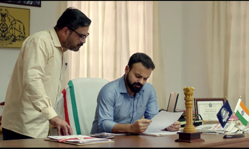 നിര്‍ത്ത്..ഞാനൊരു സംഭവം കൊണ്ട്ന്നട്ടണ്ട് മോനേ...വീണ്ടും തൃശൂര്‍ കഥയുമായി അനില്‍ രാധാകൃഷ്ണന്‍ മേനോന്‍