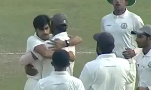 രഞ്ജി ഫൈനലില്‍ രജനീഷ് ഗുര്‍ബാനിക്ക് ഹാട്രിക്