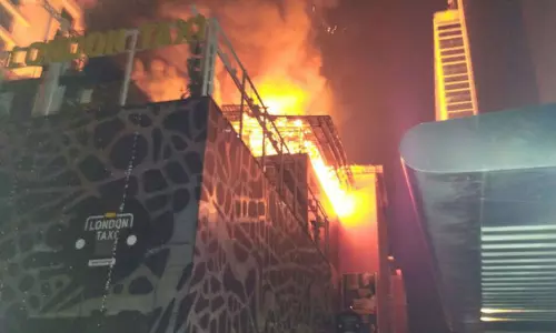 മുംബൈയില്‍ തീപിടുത്തം, 15 മരണം