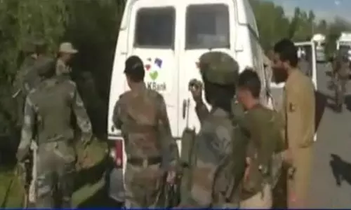 സിആര്‍പിഎഫ് ക്യാമ്പിന് നേരെയുണ്ടായ ആക്രമണം; മൂന്നാമത്തെ ഭീകരന്റെ മൃതദേഹം കണ്ടെടുത്തു