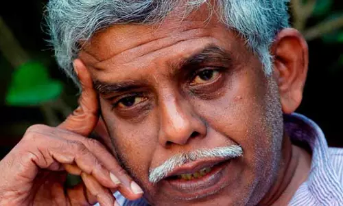 ബല്‍റാമിനെ പിന്തുണച്ച സിവിക് ചന്ദ്രന്റെ ഫേസ്ബുക്ക് അക്കൌണ്ട് പൂട്ടിച്ചു