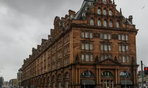 സ്കോട്ട്ലാൻറിലെ പ്രശസ്ത പൈതൃക ഹോട്ടൽ വാൽഡോഫ്​ ഇനി ലുലു ഗ്രൂപ്പിന്​