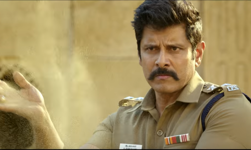 നാന്‍ പൊലീസല്ല, പൊറുക്കി; കിടിലന്‍ സ്റ്റൈലില്‍ ചിയാന്‍ വിക്രം, സാമി സ്ക്വയറിന്റെ ട്രയിലര്‍ കാണാം