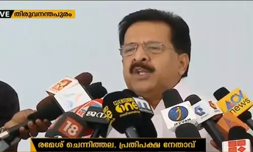 കണ്ണൂര് കൊലപാതകം: ഗവര്ണറുടെ പ്രസ്താവനയെ പിന്തുണച്ച് പ്രതിപക്ഷം കണ്ണൂര് കൊലപാതകം: ഗവര്ണറുടെ പ്രസ്താവനയെ പിന്തുണച്ച് പ്രതിപക്ഷം