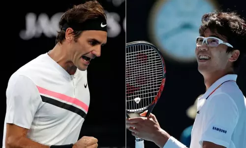 ആസ്ത്രേലിയന്‍ ഓപ്പണ്‍: ഫെഡറര്‍ ഫൈനലില്‍