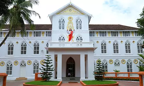 ഭൂമിയിടപാട് വിവാദത്തില്‍ അതിരൂപത ഇടയലേഖനമിറക്കും