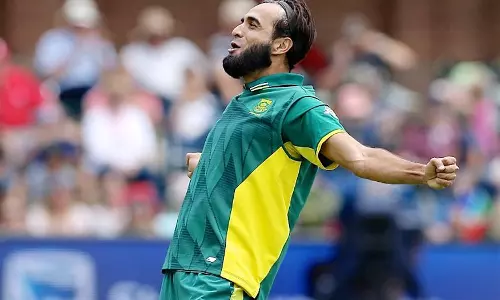 ഇമ്രാന്‍ താഹിറിന് നേരെ വംശീയാധിക്ഷേപം