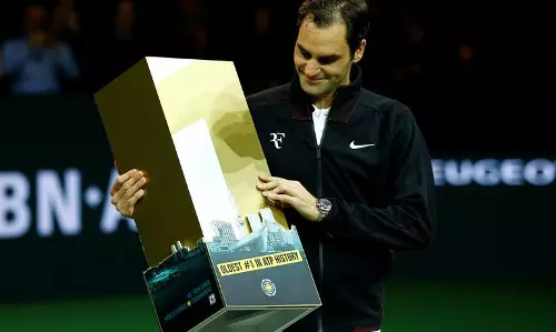 പുരുഷ ടെന്നീസിലെ പ്രായം കൂടിയ ഒന്നാം നമ്പര്‍ താരമായി റോജര്‍ ഫെഡറര്‍