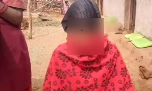 ബലാത്സംഗത്തിനിരയായ പെണ്‍കുട്ടിയോട് നാട്ടുകൂട്ടത്തിന്‍റെ ക്രൂരത; ശുദ്ധീകരിക്കാന്‍ തല മൊട്ടയടിച്ചു