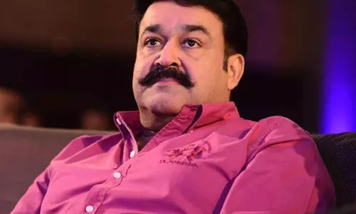 മായാനദി അതിശയിപ്പിക്കുന്ന പ്രണയചിത്രം; മോഹന്ലാല് മായാനദി അതിശയിപ്പിക്കുന്ന പ്രണയചിത്രം; മോഹന്ലാല്