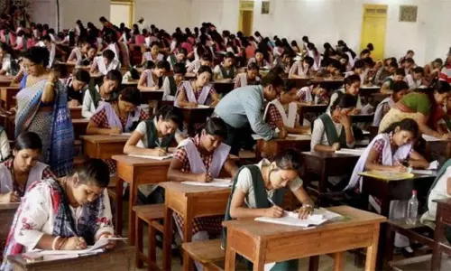 സിബിഎസ്ഇ പത്താംക്ലാസ് ജയിക്കാന്‍ 33 ശതമാനം മാര്‍ക്ക് മതി