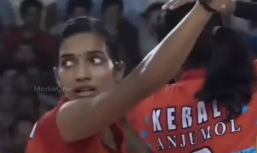 സീനിയര്‍ വോളി: കേരളത്തിന്റെ വനിതാ ടീം ഫൈനലില്‍ തോറ്റു