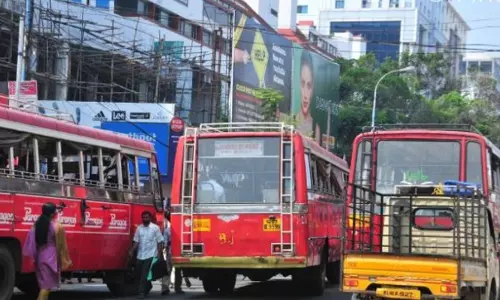ബസ് ചാര്‍ജ് വര്‍ധന നാളെ മുതല്‍