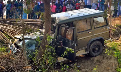 വാഹനം പാഞ്ഞുകയറി 9 കുട്ടികള്‍ മരിച്ച സംഭവം: ബിജെപി നേതാവ് കീഴടങ്ങി