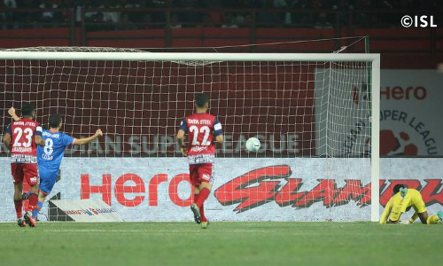 എഫ്‌സി ഗോവ സെമിയില്‍