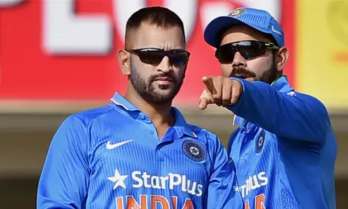 കോഹ്ലിക്കും കൂട്ടര്ക്കും ബിസിസിഐ ലോട്ടറി ലഭിച്ചതിന് പിന്നില് ധോണിയുടെ നിസ്വാര്ഥത കോഹ്ലിക്കും കൂട്ടര്ക്കും ബിസിസിഐ ലോട്ടറി ലഭിച്ചതിന് പിന്നില് ധോണിയുടെ നിസ്വാര്ഥത