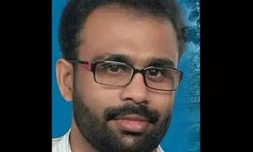 ഫാറൂഖ് കോളജ് അധ്യാപകനെതിരായ കേസ്; കുറ്റങ്ങള് നിലനില്ക്കില്ലെന്ന് നിയമവിദഗ്ധര് ഫാറൂഖ് കോളജ് അധ്യാപകനെതിരായ കേസ്; കുറ്റങ്ങള് നിലനില്ക്കില്ലെന്ന് നിയമവിദഗ്ധര്