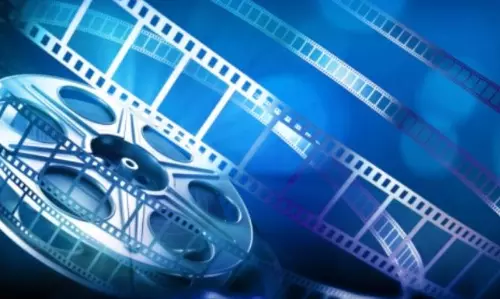 ഏപ്രില് 21 മുതല് ഒരു സിനിമയും വിതരണം ചെയ്യില്ലെന്ന് സംഘടനകള് ഏപ്രില് 21 മുതല് ഒരു സിനിമയും വിതരണം ചെയ്യില്ലെന്ന് സംഘടനകള്