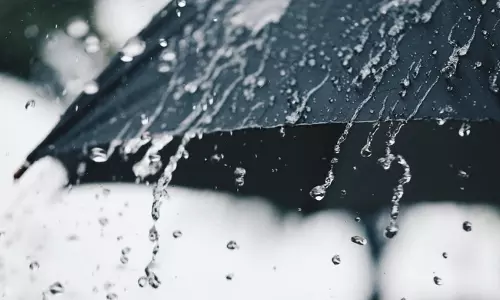 ഒമാനിൽ നാളെ മുതൽ മൂന്ന് ദിവസത്തേക്ക് കനത്ത മഴക്ക് സാധ്യതയെന്ന് കാലാവസ്ഥാ നിരീക്ഷണ കേന്ദ്രം ഒമാനിൽ നാളെ മുതൽ മൂന്ന് ദിവസത്തേക്ക് കനത്ത മഴക്ക് സാധ്യതയെന്ന് കാലാവസ്ഥാ നിരീക്ഷണ കേന്ദ്രം