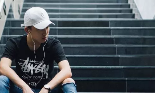 കൗമാരക്കാരെ മാനസിക രോഗങ്ങള്‍ക്കടിമകളാക്കുന്നതെന്ത്?