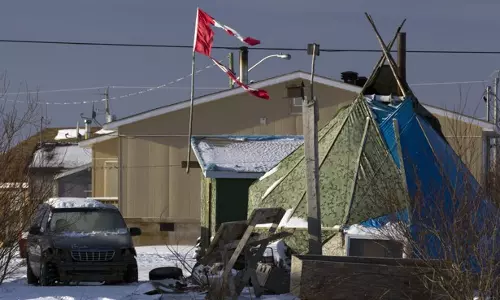 കാനേഡിയന് ആദിമഗോത്ര വിഭാഗത്തിനിടയില് ആത്മഹത്യ കൂടുന്നു കാനേഡിയന് ആദിമഗോത്ര വിഭാഗത്തിനിടയില് ആത്മഹത്യ കൂടുന്നു