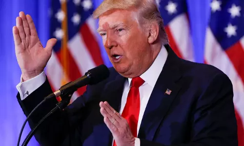 ഗള്‍ഫ് പ്രതിസന്ധി എത്രയും വേഗം അവസാനിപ്പിക്കണമെന്ന് സൗദി ഭരണാധികാരിയോട് ട്രംപ്