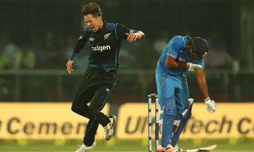 വേദനയില്‍ പൊതിഞ്ഞ പുറത്താക്കലും രോഹിതും